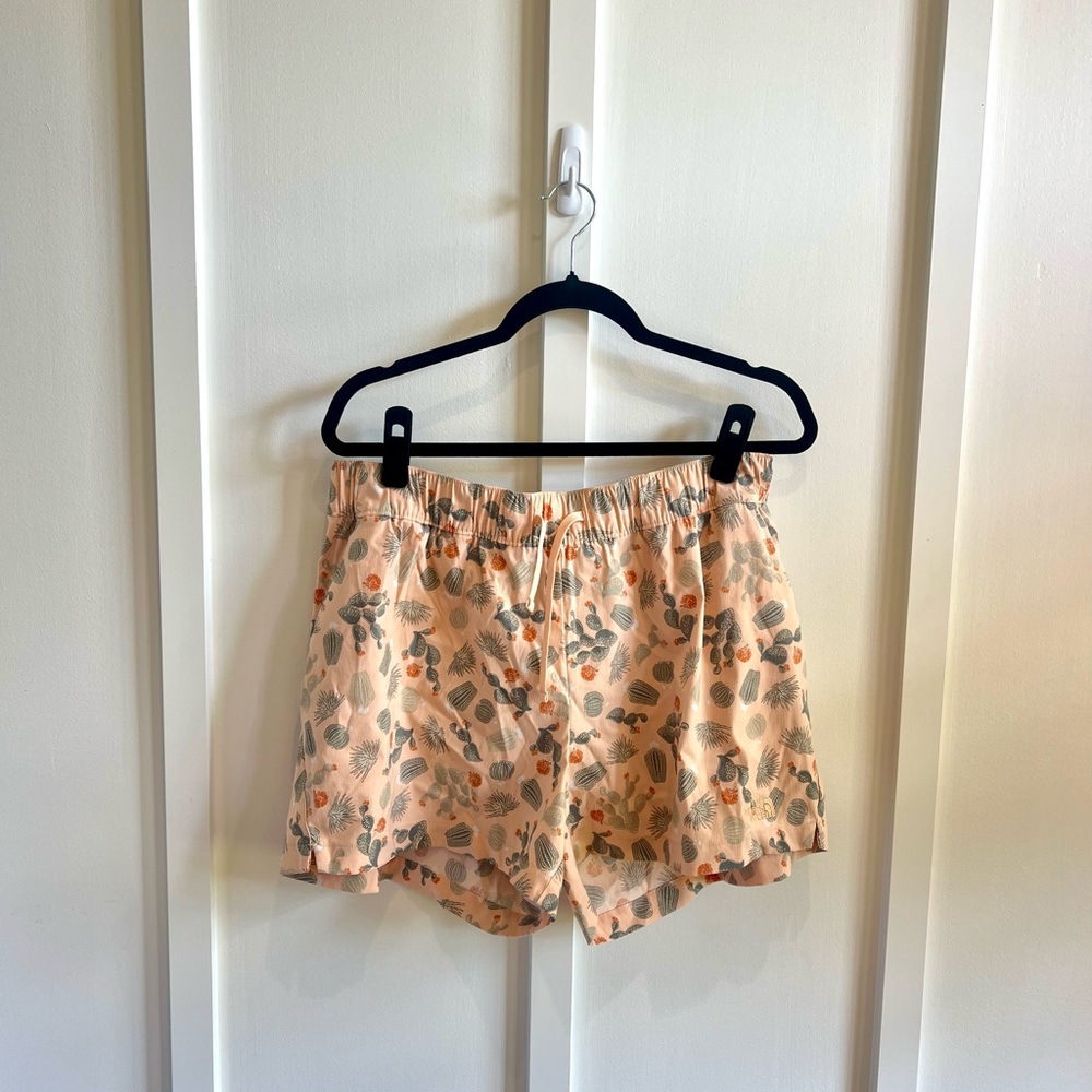 Women’s North Face Peach Cactus Print Shorts | Size XL